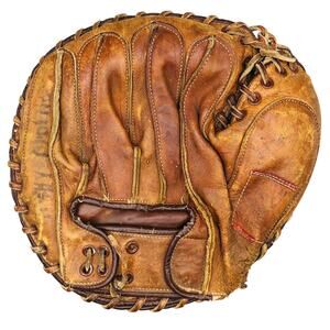 VTG Nokona Softball Catchers Mitt Genuine Cowhide